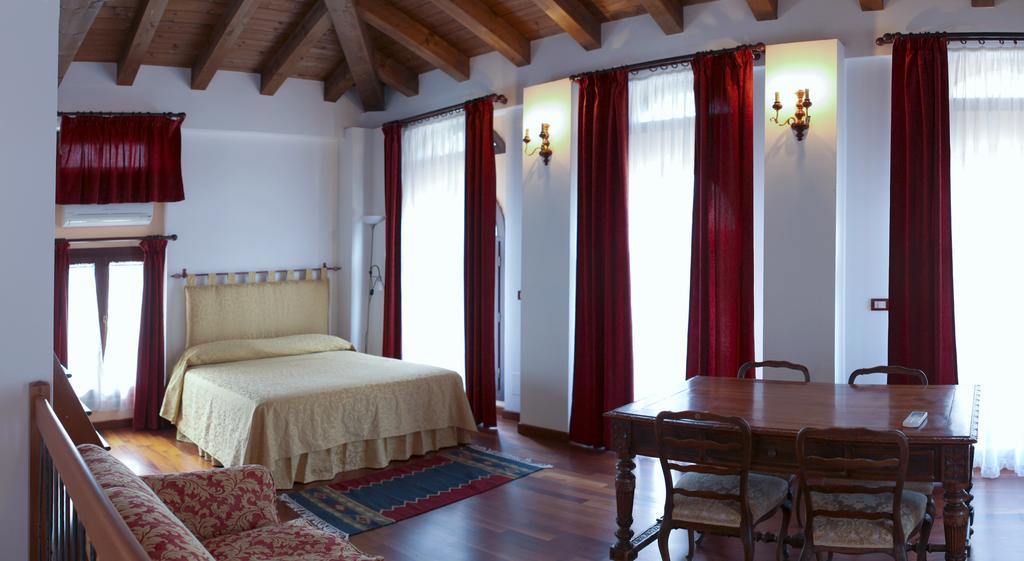Casa Filaferro Bed & Breakfast Palazzolo dello Stella Room photo
