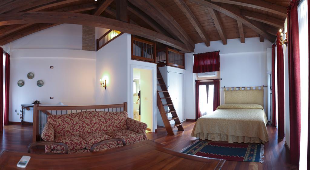 Casa Filaferro Bed & Breakfast Palazzolo dello Stella Room photo